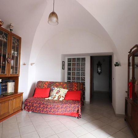 Appartamento In Borgata Storica Boissano ภายนอก รูปภาพ